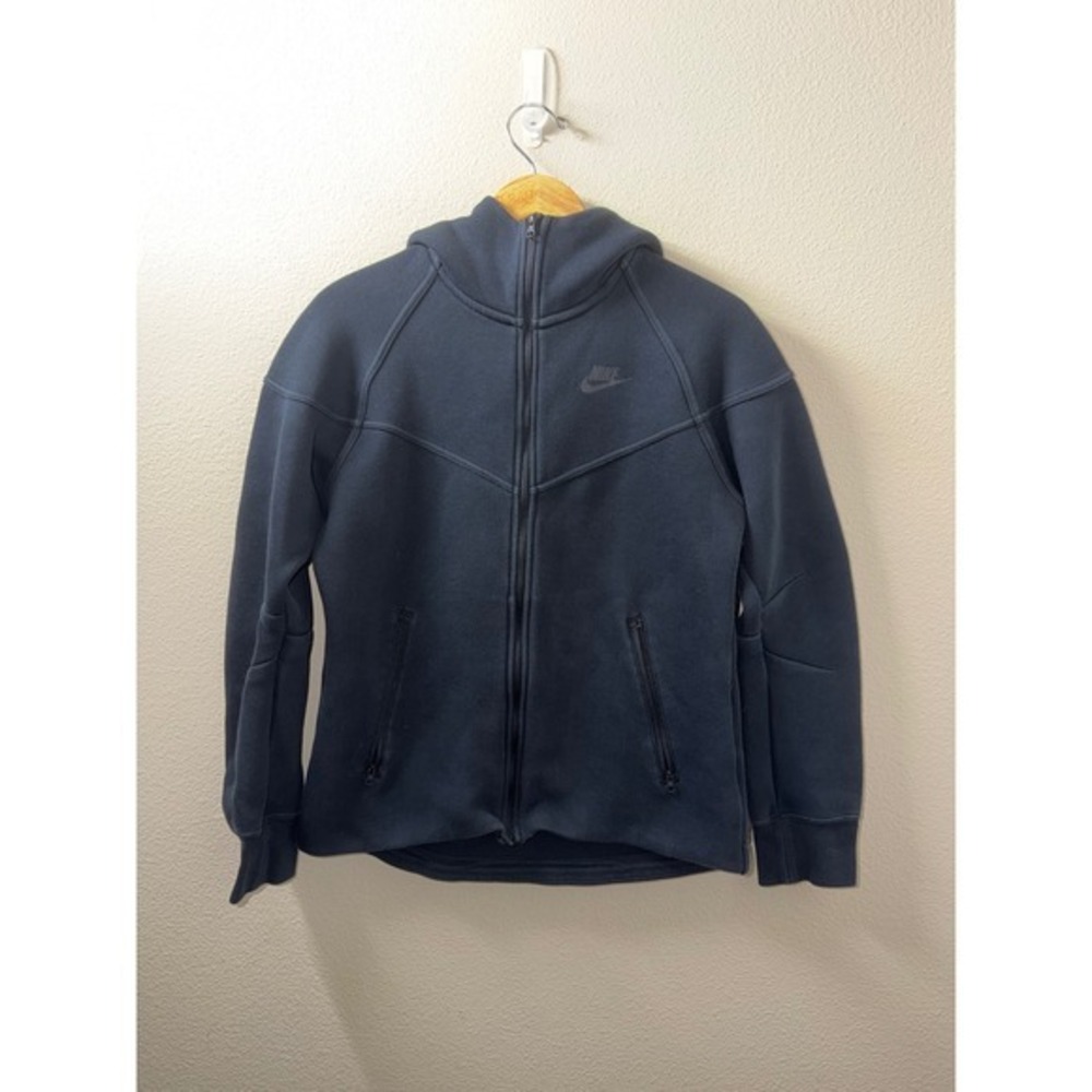 Women's Nike Tech Jacket Size Small